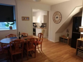 Walkers Retreat 16 mins to port Talbot (sleeps 7)